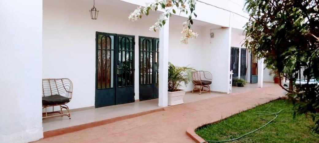 Appartement 2 chambres résidence privée Yaoundé Extérieur photo